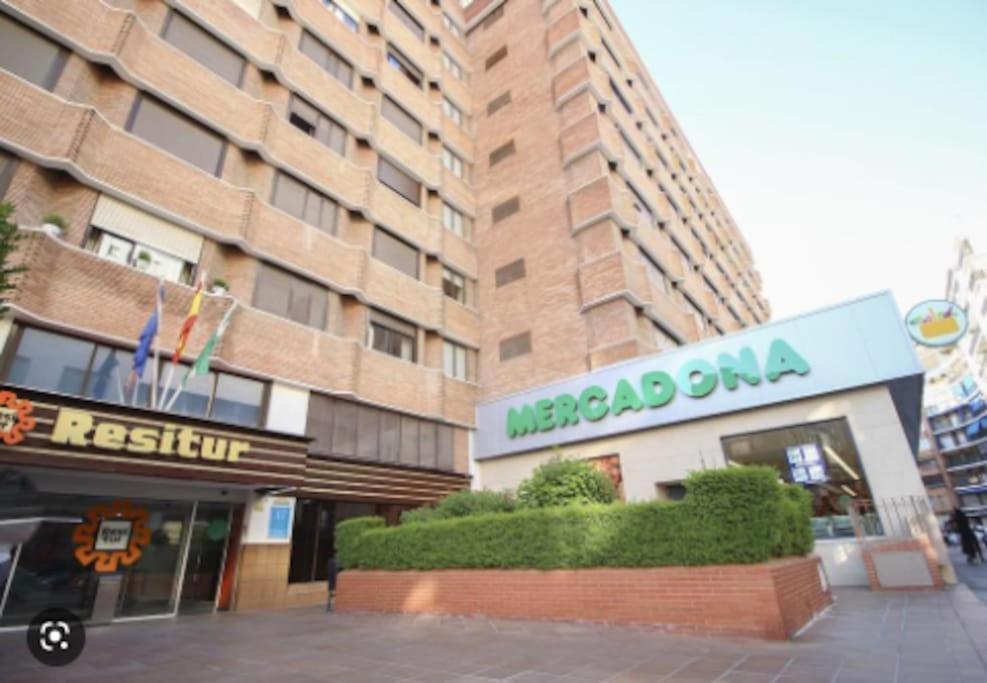 New Suite Reformada Con Excelente Ubicacion Sevilla Dış mekan fotoğraf